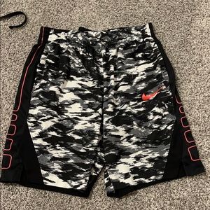 Nike pro basketball shorts